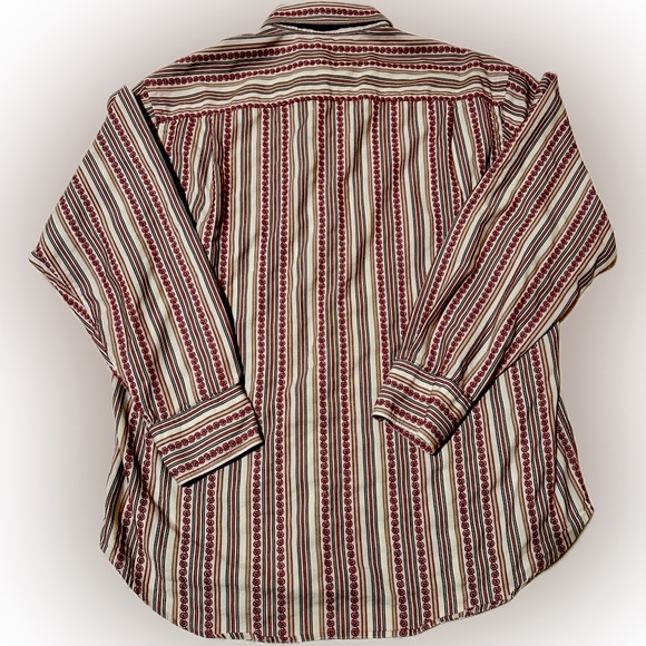 Men’s Button Down Shirt. Size L - Picture 2 of 4